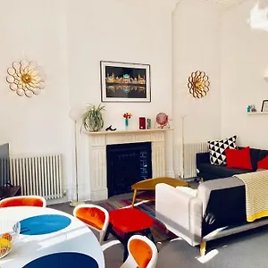 beautiful-flat-perfect-for-a-seaside-break.brighton-hotels-england.com/